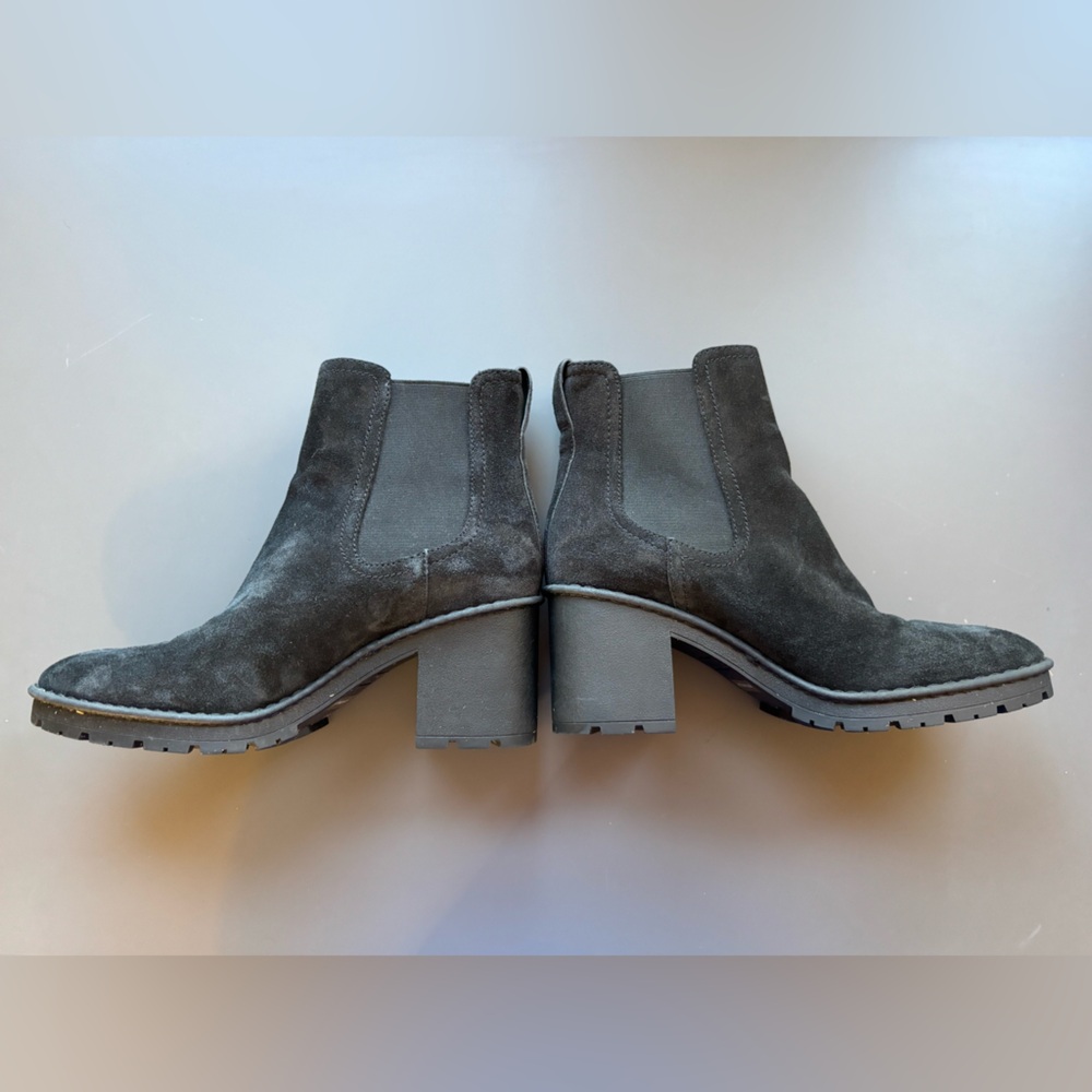 Vince. Heeled Suede Chelsea Boot- 6 - Picture 2 of 10